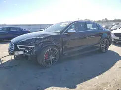 WAUB1GFF2J1087550 2018 AUDI S3