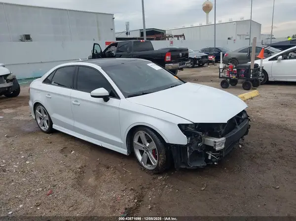WAUB1GFF3G1030945 2016 AUDI S3 - Image 1