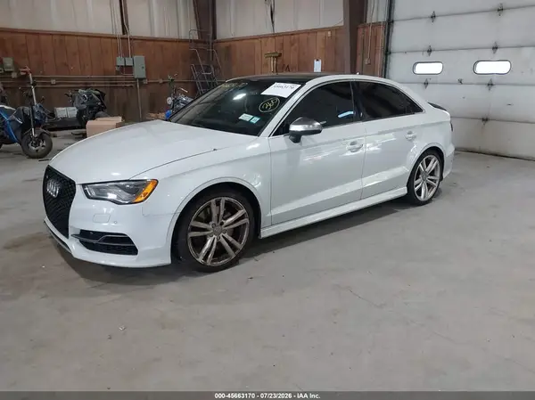 WAUB1GFF3G1035093 2016 AUDI S3 - Image 2