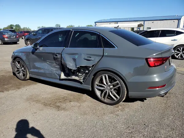 WAUB1GFF3H1011409 2017 AUDI S3 - Image 2