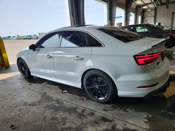 WAUB1GFF3J1007737 2018 AUDI S3 - Image 2