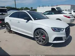 WAUB1GFF4J1039967 2018 AUDI S3