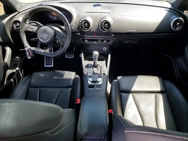 WAUB1GFF4KA085137 2019 AUDI S3 - Image 8