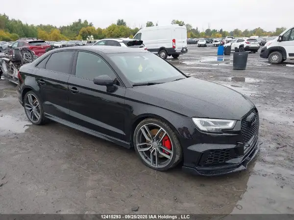 WAUB1GFF5H1065469 2017 AUDI S3
