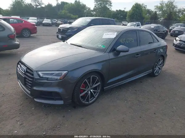 WAUB1GFF5J1074596 2018 AUDI S3 - Image 2