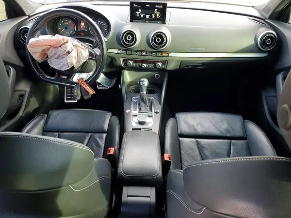 WAUB1GFF6G1070050 2016 AUDI S3 - Image 8