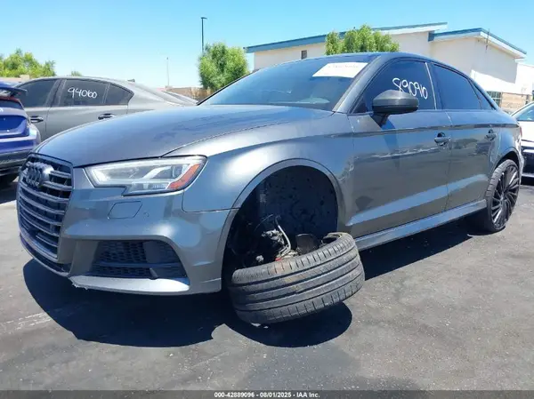 WAUB1GFF6J1013631 2018 AUDI S3 - Image 2