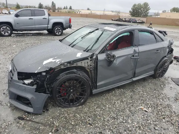 WAUB1GFF6KA124794 2019 AUDI S3 - Image 1