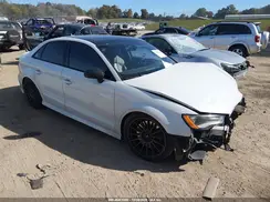 WAUB1GFF7G1043164 2016 AUDI S3
