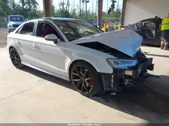 WAUB1GFF8J1045979 2018 AUDI S3