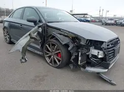 WAUB1GFF8J1083258 2018 AUDI S3