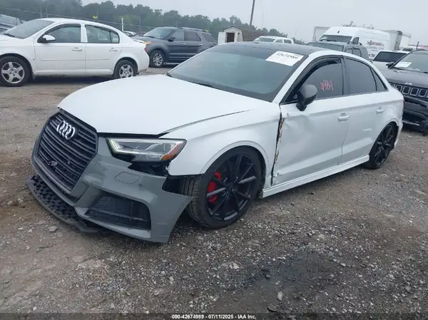 WAUB1GFF9J1044923 2018 AUDI S3 - Image 2