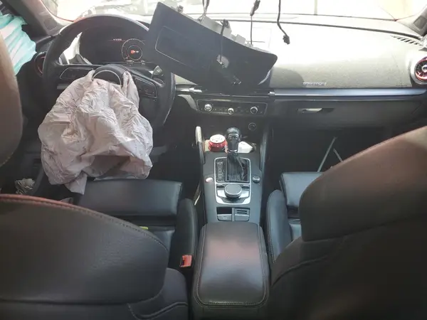 WAUB1GFFXH1033228 2017 AUDI S3 - Image 8