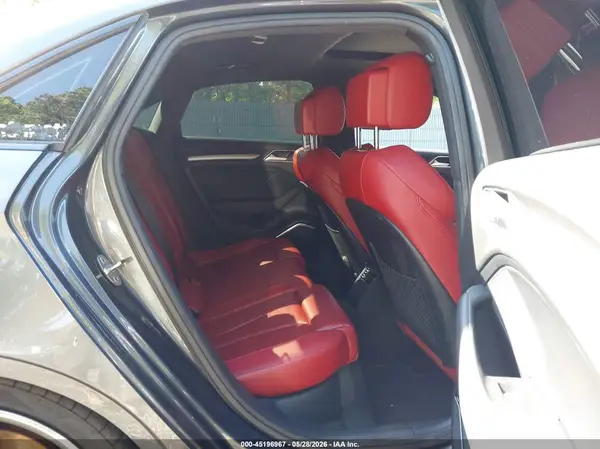 WAUB1GFFXJ1042548 2018 AUDI S3 - Image 8