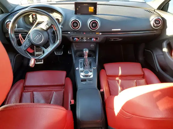 WAUB1GFFXKA076104 2019 AUDI S3 - Image 8