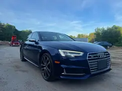 WAUB4AF40JA003891 2018 AUDI RS4