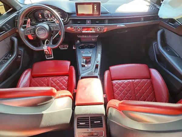 WAUB4AF40JA045199 2018 AUDI RS4 - Image 8