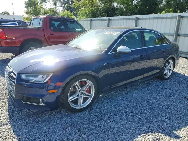 WAUB4AF40JA161115 2018 AUDI RS4