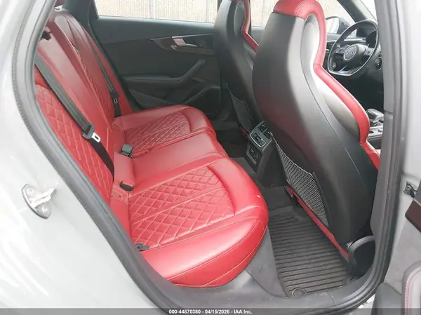 WAUB4AF40KA052039 2019 AUDI S4 - Image 8