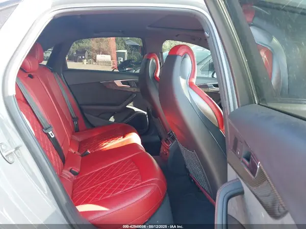 WAUB4AF40KA115768 2019 AUDI S4 - Image 8