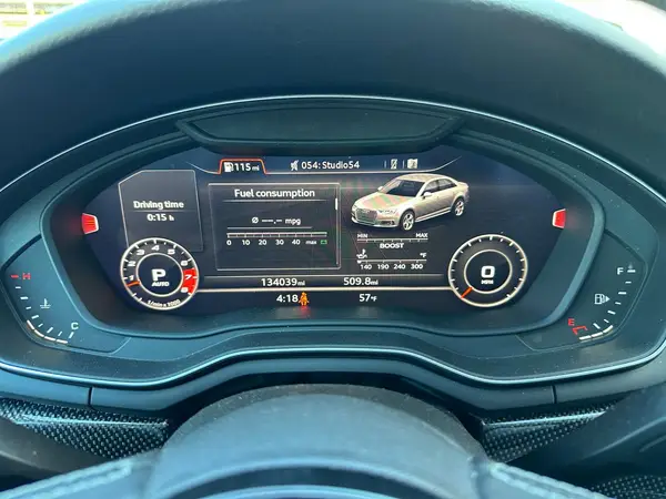WAUB4AF41JA002460 2018 AUDI RS4 - Image 8