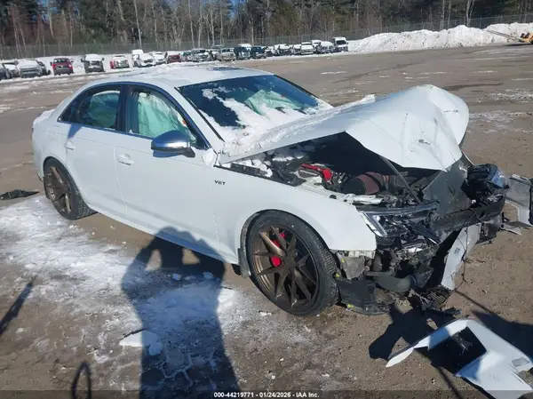 WAUB4AF41JA003088 2018 AUDI S4 - Image 1