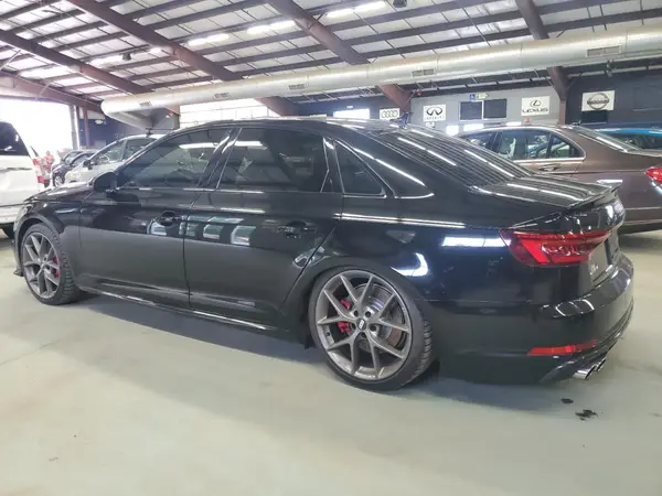 WAUB4AF41JA168784 2018 AUDI S4 - Image 2