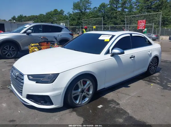 WAUB4AF41KA002427 2019 AUDI S4 - Image 2
