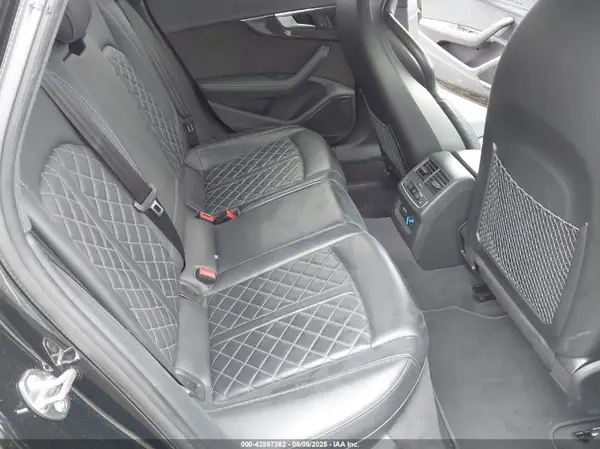 WAUB4AF41KA044595 2019 AUDI S4 - Image 8