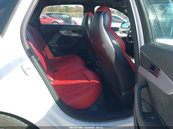 WAUB4AF41KA047609 2019 AUDI S4 - Image 8