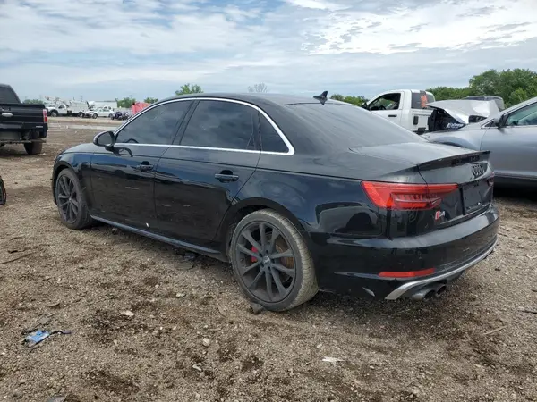 WAUB4AF42JA002421 2018 AUDI RS4 - Image 2