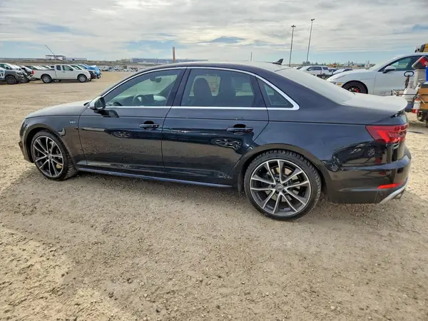 WAUB4AF42JA012480 2018 AUDI RS4 - Image 2