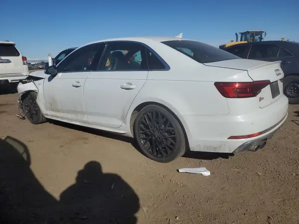 WAUB4AF43JA003478 2018 AUDI RS4 - Image 2