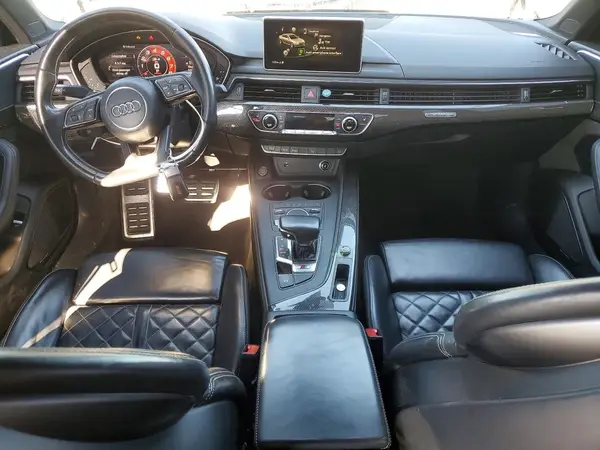 WAUB4AF43JA121420 2018 AUDI RS4 - Image 8