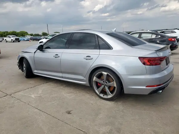 WAUB4AF43JA128884 2018 AUDI RS4 - Image 2