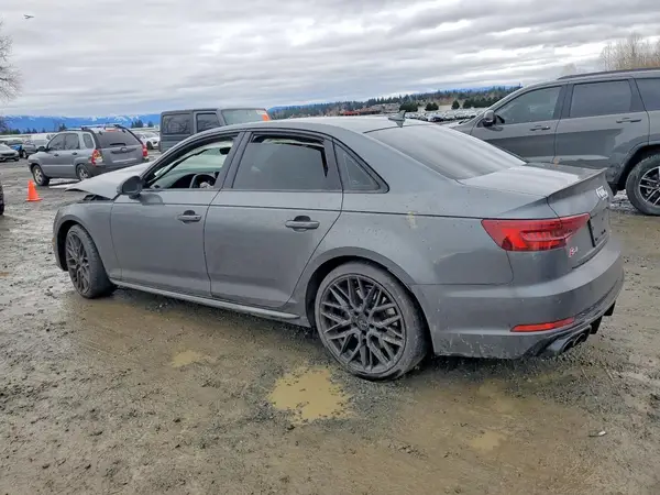 WAUB4AF43KA005507 2019 AUDI RS4 - Image 2