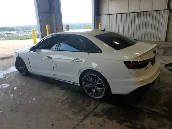WAUB4AF43PA009693 2023 AUDI S4 - Image 2