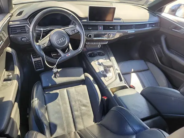 WAUB4AF44JA113455 2018 AUDI RS4 - Image 8