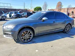 WAUB4AF44JA214415 2018 AUDI RS4
