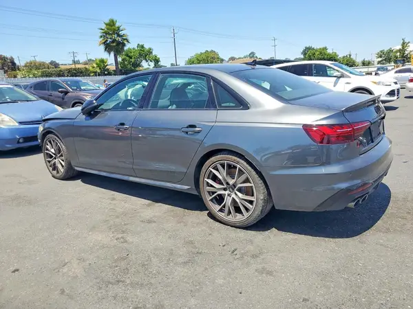 WAUB4AF44MA086486 2021 AUDI RS4 - Image 2