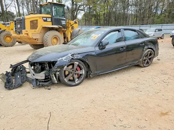 WAUB4AF45JA127252 2018 AUDI RS4
