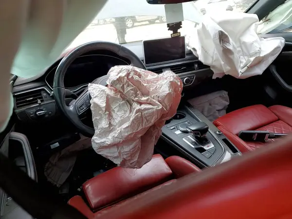 WAUB4AF45JA127252 2018 AUDI RS4 - Image 8