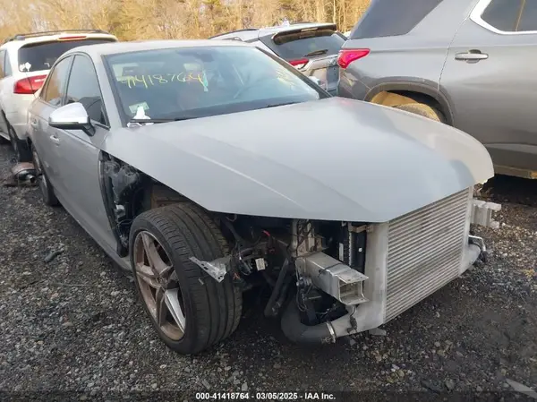 WAUB4AF45JA145363 2018 AUDI S4 - Image 1