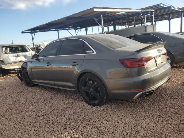 WAUB4AF45KA004911 2019 AUDI RS4 - Image 2