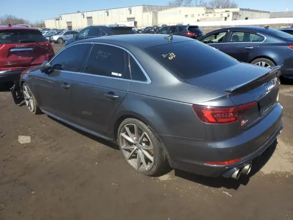 WAUB4AF46JA093189 2018 AUDI RS4 - Image 2