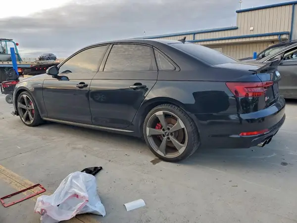 WAUB4AF46JA146800 2018 AUDI S4 - Image 2