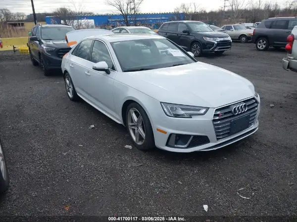WAUB4AF46KA028361 2019 AUDI S4 - Image 1