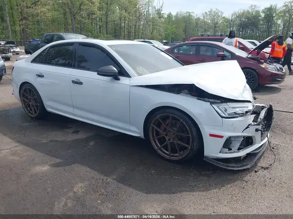 WAUB4AF46KA118125 2019 AUDI S4 - Image 1
