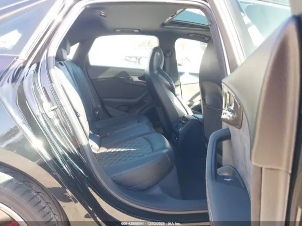 WAUB4AF46MA026077 2021 AUDI S4 - Image 8