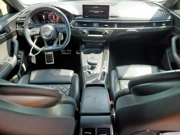 WAUB4AF47KA107473 2019 AUDI RS4 - Image 8